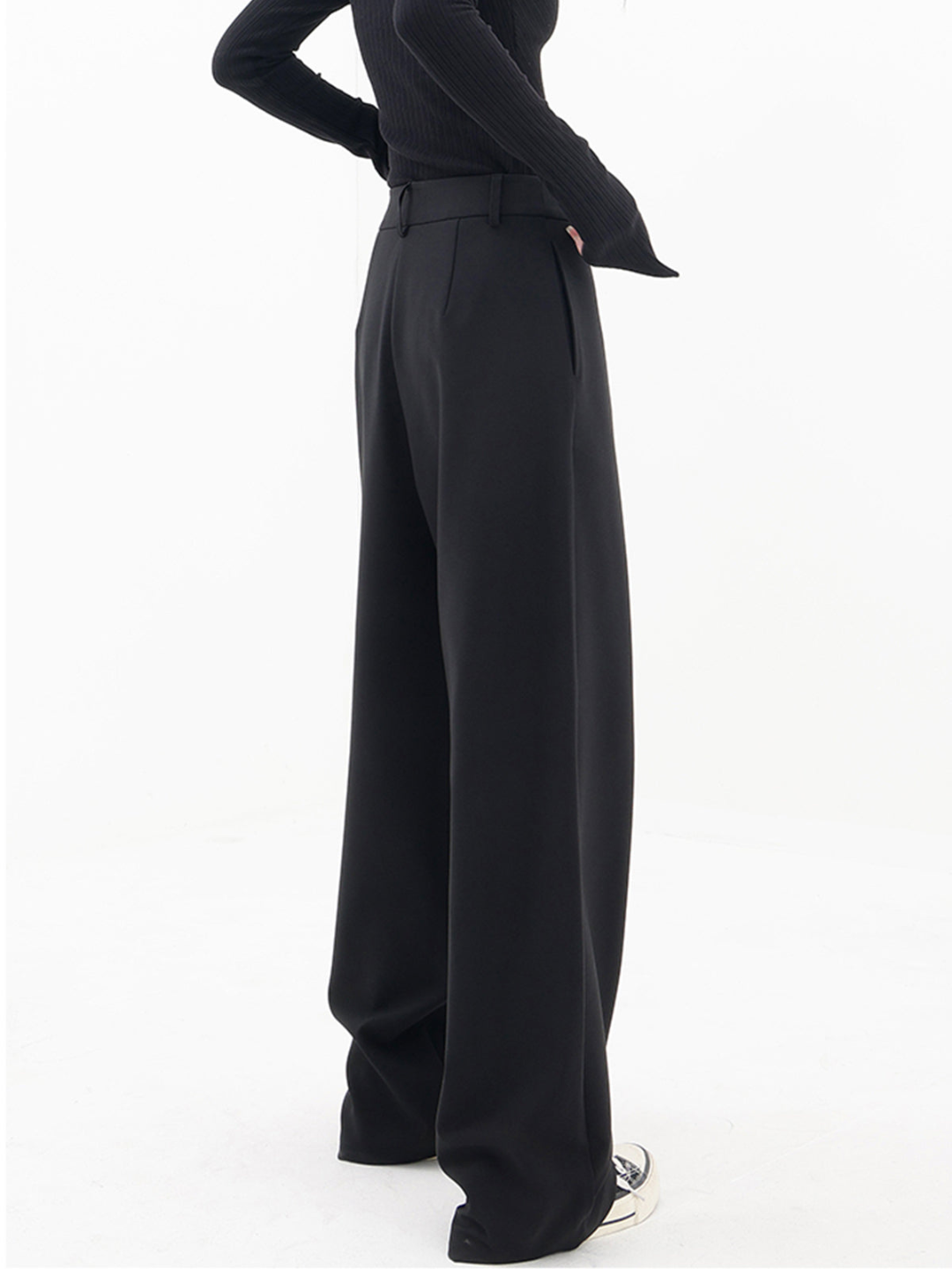 Elena - Pantalone Baggy Asimmetrico