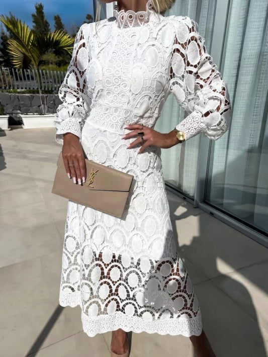 Anna – Abito Maxi con Dettagli in Pizzo