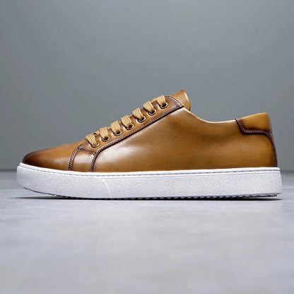 Enzo -  Allenatore elegante in pelle